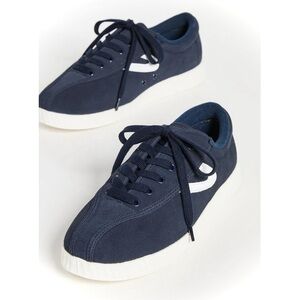 TRETORN | 8 / 39 | Nylite Plus Navy Suede Lace Up Low Platform Tennis Sneakers